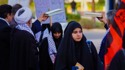 تصاویر / بغض آگاهی در کالبد دانشگاه؛ میثاق دانشجویان البرز با پدر شهید امت