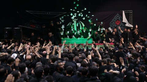 وعده دوباره جامعه بزرگ فوتبال در دومین روز از وداع با آقای شهید