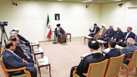 تأکید رهبر شهید به استفاده از حکمت ایرانی در سند پیشرفت کشور