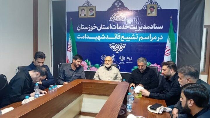 استاندار: همه امکانات باید برای حضور پرشور مردم خوزستان در تشییع رهبر شهید بسیج شود