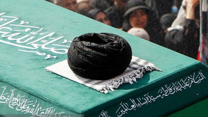 پیکر رهبر شهید چرا به عراق می‌رود؟
