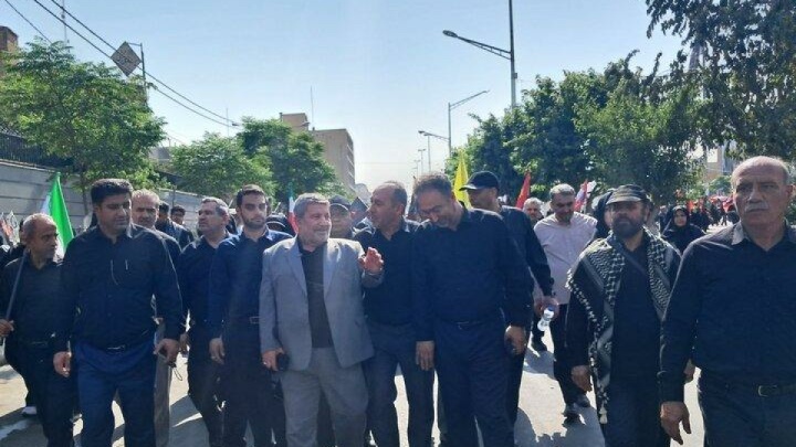 حضرتی: امروز جهان تماشاگر قدرشناسی ملت ایران از رهبر شهید است