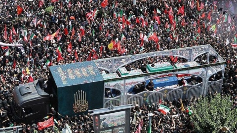 متفکر هندی: آیت الله خامنه‌ای یگانه رهبر دموکراتیک جهان بود