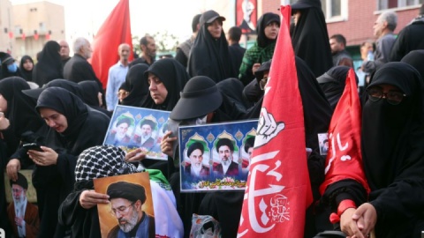آیین تشییع پیکر مطهر آقای شهید ایران آغاز شد