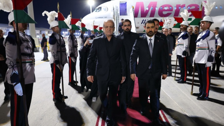 دکتر پزشکیان وارد نجف اشرف شد