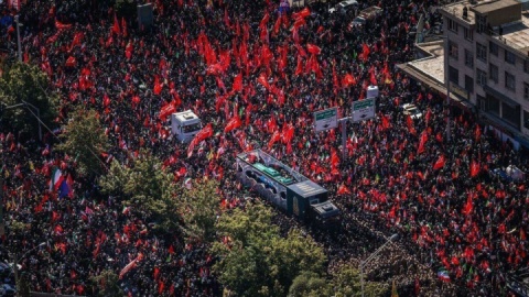 اعرافی: تشییع تاریخی رهبر شهید سد استواری در برابر دشمنان شکل داد