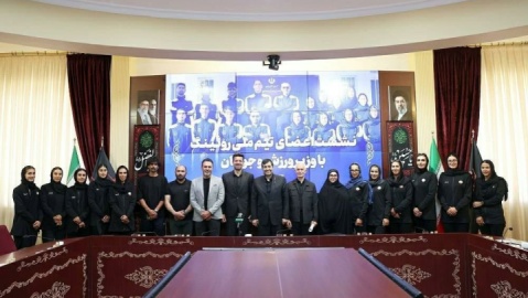 هدف اصلی فدراسیون روئینگ باید موفقیت در المپیک لس‌آنجلس باشد/ دختران روئینگ به دستاوردهای خوبی رسیده‌اند