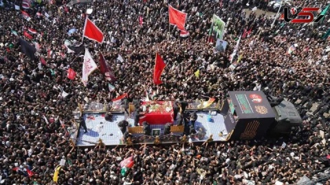 فیلم / لحظاتی از مراسم پرشکوه تشییع پیکر مطهر رهبر انقلاب