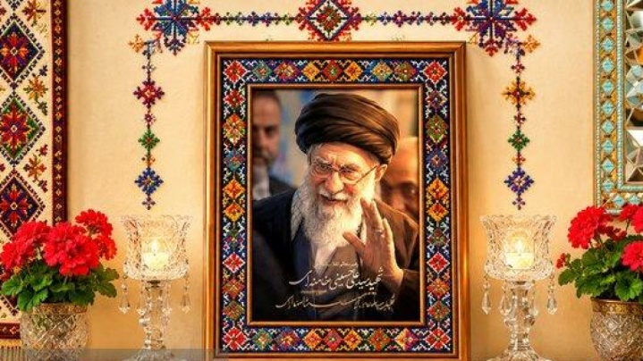 برپایی اقامه نماز بر پیکر مطهر رهبر شهید در صحن پیامبر اعظم(ص)