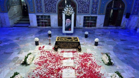 اطلاعیه دفتر رهبر شهید انقلاب در مورد نماز لیله الدفن ایشان