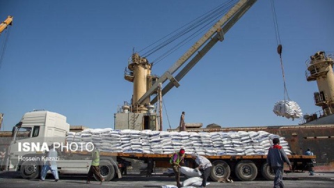 فعالیت‌های بندری در چابهار بدون وقفه در حال انجام است