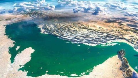مدیریت آبراه خلیج فارس: تردد از تنگه هرمز درحال‌حاضر امکان‌پذیر نیست