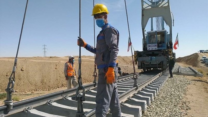 بازگشایی موقت خط ریلی آق‌قلا