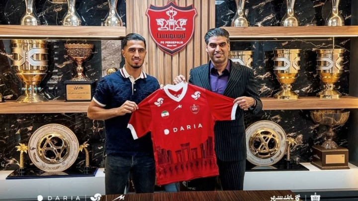 پرسپولیس قرارداد علی علیپور را تمدید کرد