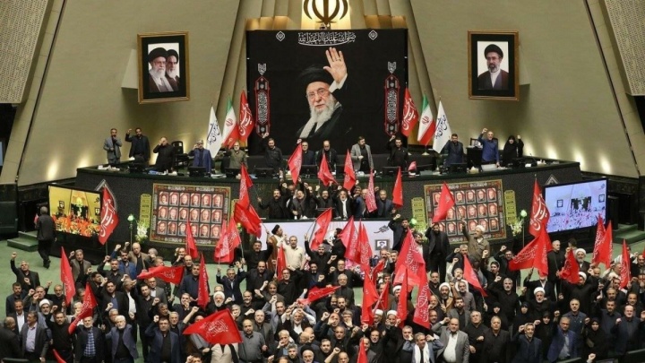 نشست علنی مجلس شورای اسلامی برگزار شد/ تصویب سازوکار برگزاری جلسات خانه ملت در مواقع اضطرار
