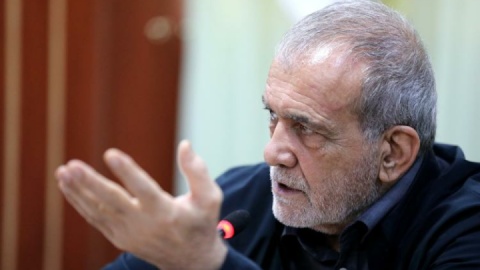 پزشکیان: ایران و روسیه یکجانبهگرایی و تلاش برای تحمیل اراده بر دیگر ملتها را نمیپذیرند/ آماده رفع هرگونه مانع در مسیر اجرای توافقات با روسیه هستیم