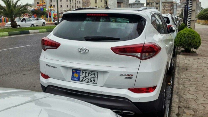 تردد خودروهای مناطق آزاد ادامه دارد