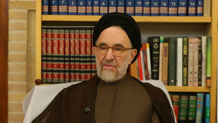 بر پشتیبانی از مذاکره و مذاکره‌کنندگان تأکید می‌کنم