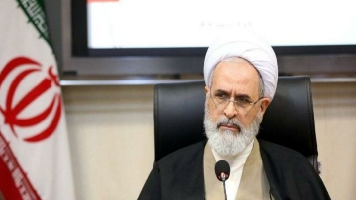 آیت الله اعرافی: تفاهم‌نامه تمام شد؛ مذاکرات را ادامه ندهید