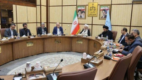 حمایت دادستان‌های سراسر کشور از  اعمال حق مالکیت ایران بر کنترل تنگه هرمز