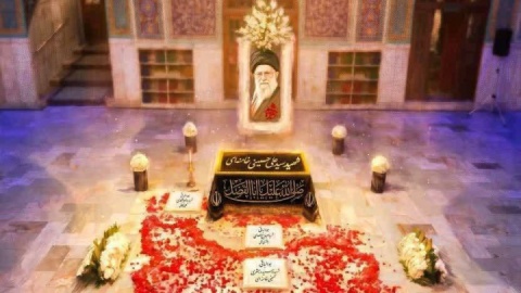 بزرگداشت رهبر شهید در حرم حضرت عبدالعظیم برگزار می‌شود