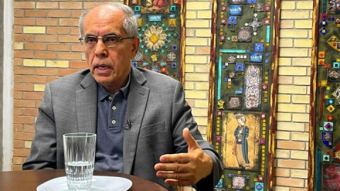 ایران باید دلایل مخالفت با مسیر جنوبی تنگه هرمز را منطقی و حقوقی ارائه کند