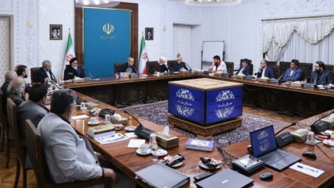 تصاویر / بررسی ابعاد حقوقی و قضایی دو جنگ تحمیلی اخیر در نشستی تخصصی به ریاست پزشکیان