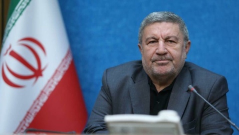 ایران را با دستهای بههمپیوسته و قلبهای همراه میتوان ساخت