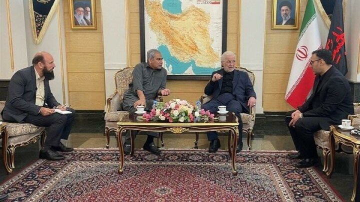 وزیر کشور ایران و فرمانده ارتش پاکستان دیدار می‌کنند
