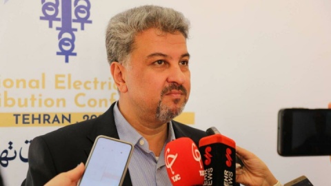 عرضه ۵۰۰ مگاوات برق برای جبران کسری برق صنایع در بورس انرژی