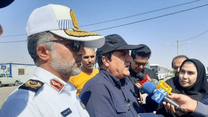استاندار ایلام: ظرفیت پارک بیش از ۱۵۰ هزار خودرو در مهران فراهم است
