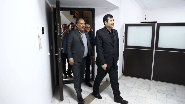 بازدید وزیر ورزش از فداسیون انجمن‌های ورزشی