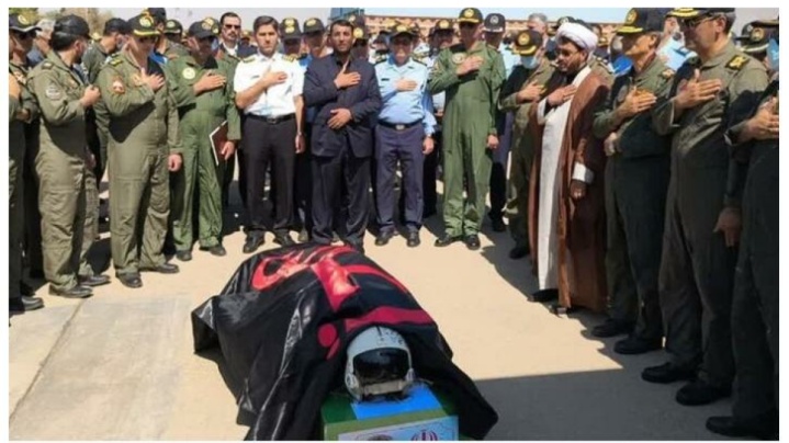 ورود پیکر مطهر شهید مجید کاظمی به پایگاه شهید دوران شیراز