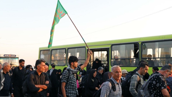 ترافیک سنگین در جاده مهران/ بازگشت ۲۳۰ هزار زائر از طریق مرزهای ۶ گانه در ۲۴ ساعت گذشته