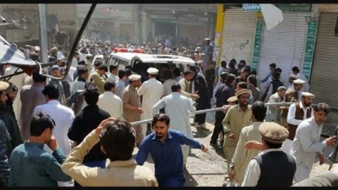حمله انتحاری در شمال پاکستان/ ۷ نفر کشته شدند