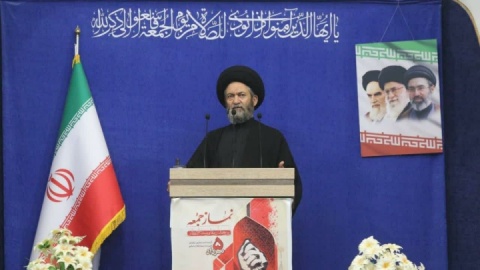واکنش امام جمعه اردبیل به سخنان باقر خرازی: دروغ بستن به رهبری قطعاً جرم بسیار بزرگی است