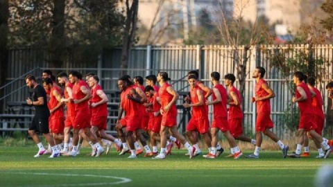 چه کسی جاسوس پرسپولیس است؟