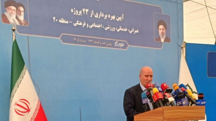 تاج: افتتاح هر ورزشگاه، تخریب یک زندان است