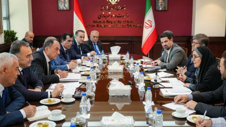 تسریع همکاری‌های حمل‌ونقلی و لجستیکی