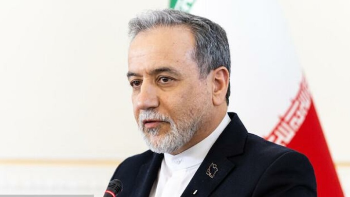 عراقچی: آزادگان در سال‌های اسارت، پرچم سربلندی ایران را در سخت‌ترین میدان‌ها برافراشتند