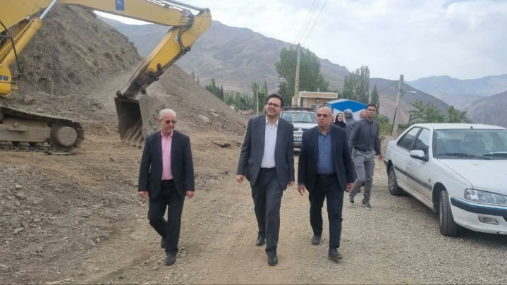 فرماندار شمیرانات در میدانِ گره‌های عمرانی شمشک‌دربندسر؛ از جاده دیزین تا گودبرداری‌های بلاتکلیف