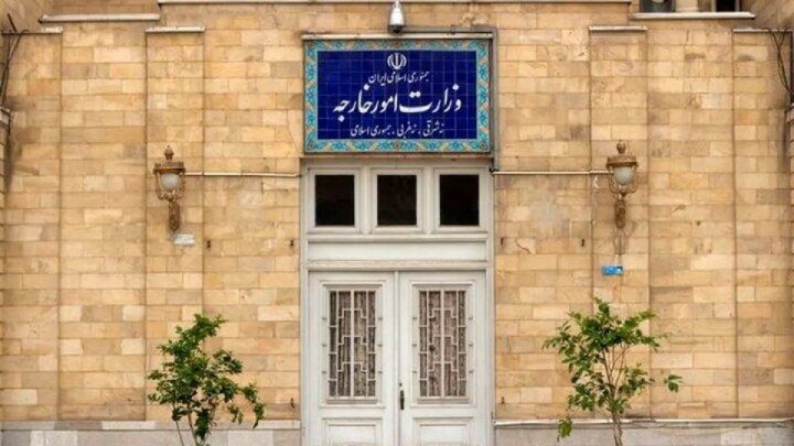 اطلاعیه وزارت خارجه ایران درباره معرفی ۲ دیپلمات فرانسوی به‌عنوان عناصر نامطلوب