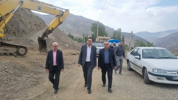 فرماندار شمیرانات در میدانِ گره‌های عمرانی شمشک‌دربندسر؛ از جاده دیزین تا گودبرداری‌های بلاتکلیف