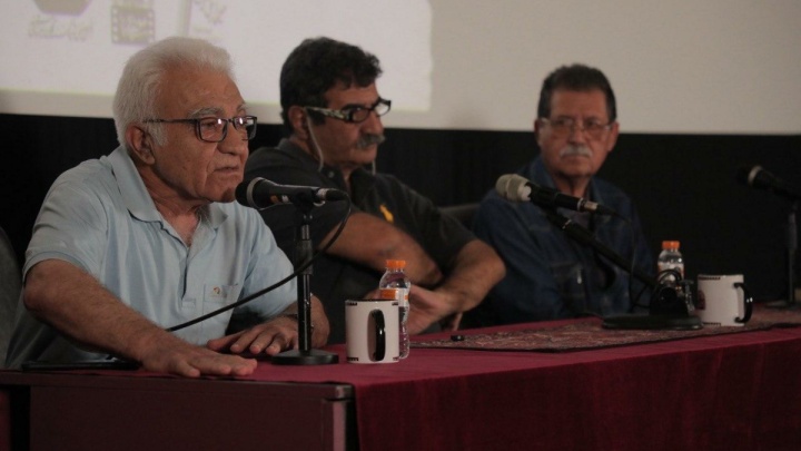 هيچ‌وقت فکر نمی‌کنم که تمام واقعیت در دستان من است