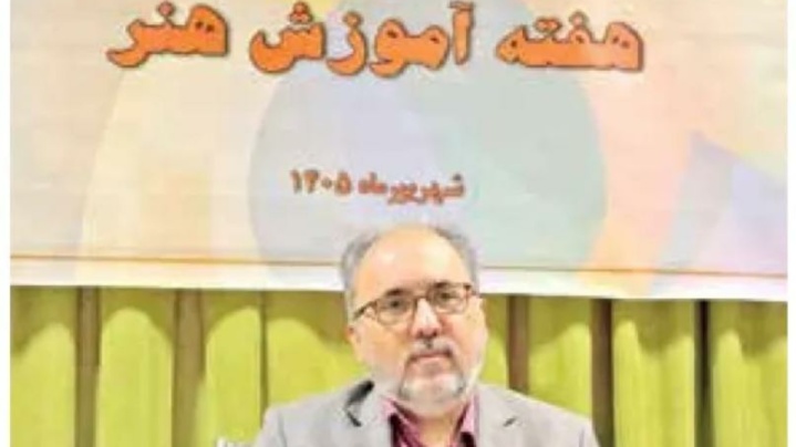 چراغ آموزش هنر پرنور می‌شود