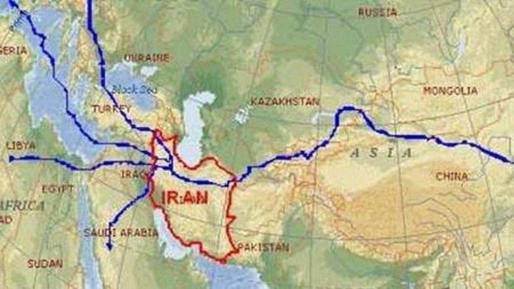 شاهراهی که کالا نمی‌برد، فرهنگ می‌آورد