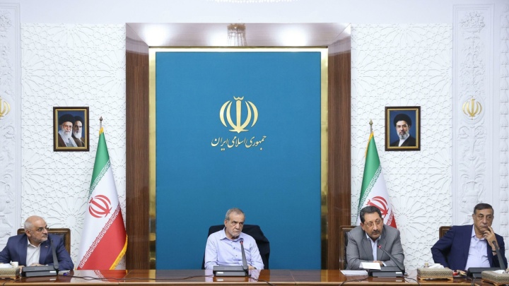 تأکید بر مدیریت مصرف و افزایش بهره وری انرژی در صنایع/ لزوم نقش آفرینی بیشتر رسانه‌ها در فرهنگ‌سازی مصرف بهینه انرژی