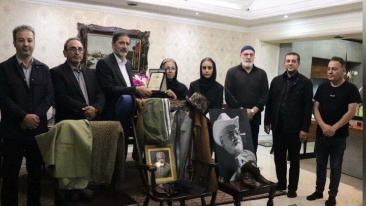یادگاری‌های اکبر عبدی در موزه عمارت شهرداری اردبیل