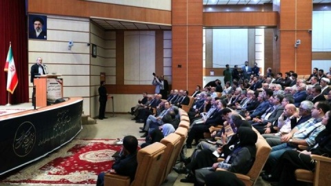 تصاویر /  مجمع عمومی انجمن اسلامی جامعه پزشکی با حضور پزشکیان