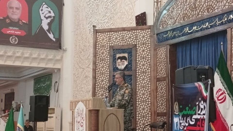 دشمن در محاسبه توان دفاعی ایران اشتباه کرد/ تداوم بیوقفه تولید تسلیحات پرتوان